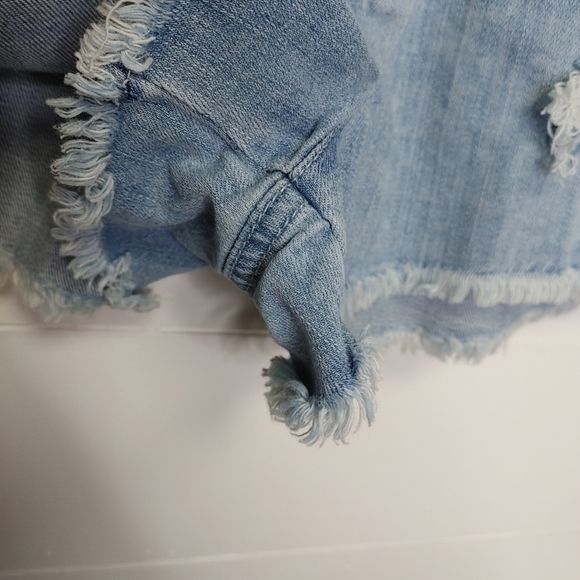 Aerie distressed lace insert pull on shorts size XS - Picture 5 of 9